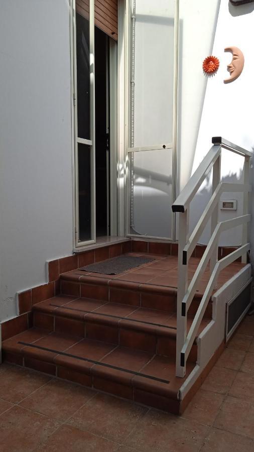 Casa Sofia: Comodi E Tranquilli マルッジョ エクステリア 写真